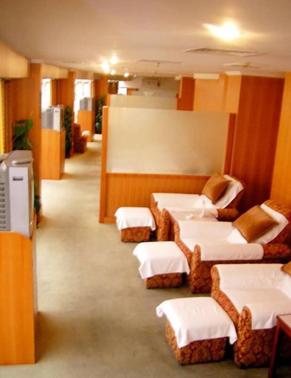 Taizhou Garden Hotel ภายนอก รูปภาพ