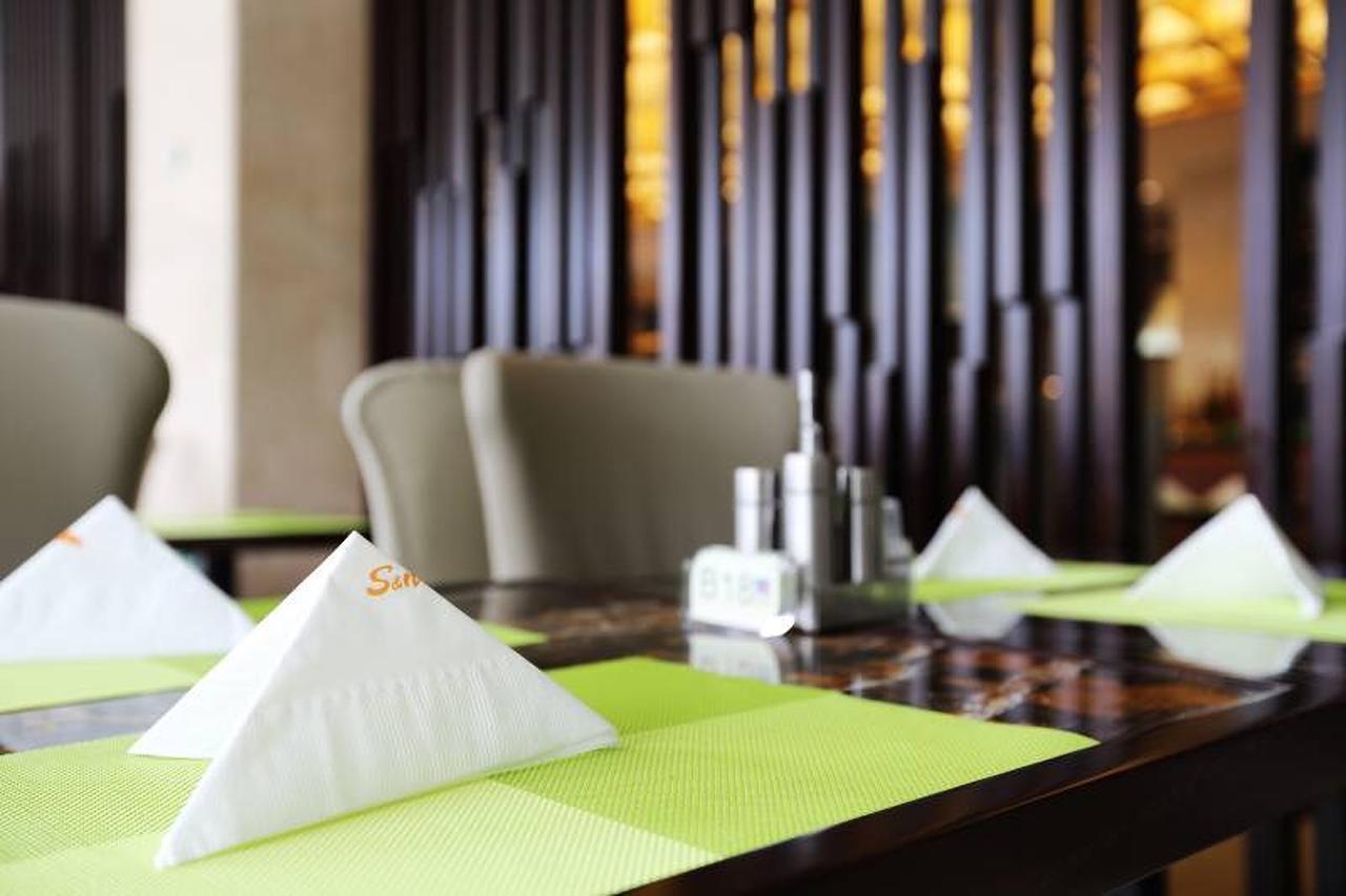 Taizhou Garden Hotel ภายนอก รูปภาพ